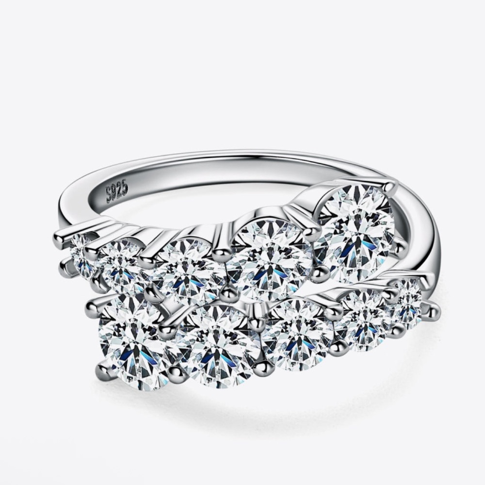 3.26ct Adored Elegant Silver Moissanite Ring - Picture 4 of 10